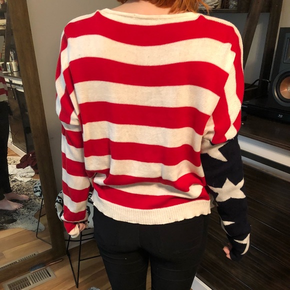 American flag sweater! - Picture 3 of 3